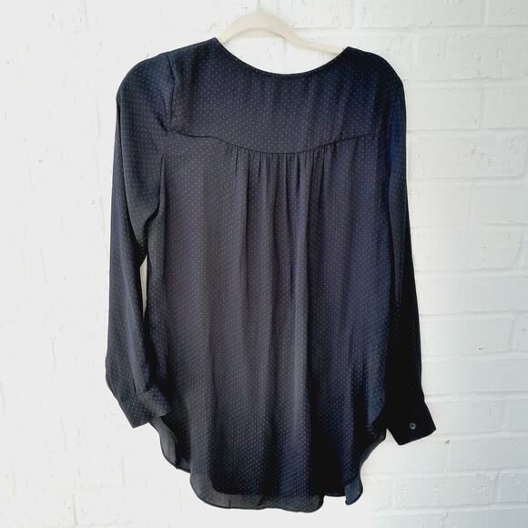 BCBG Tunic High Low Silky Key Hole Front Top Blouse Tonal Polka Dot  sz: S - Picture 2 of 7